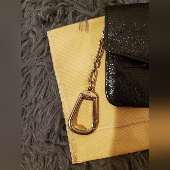 Louis Vuitton Monogram Empreinte key pouch in black - Picture 7 of 16